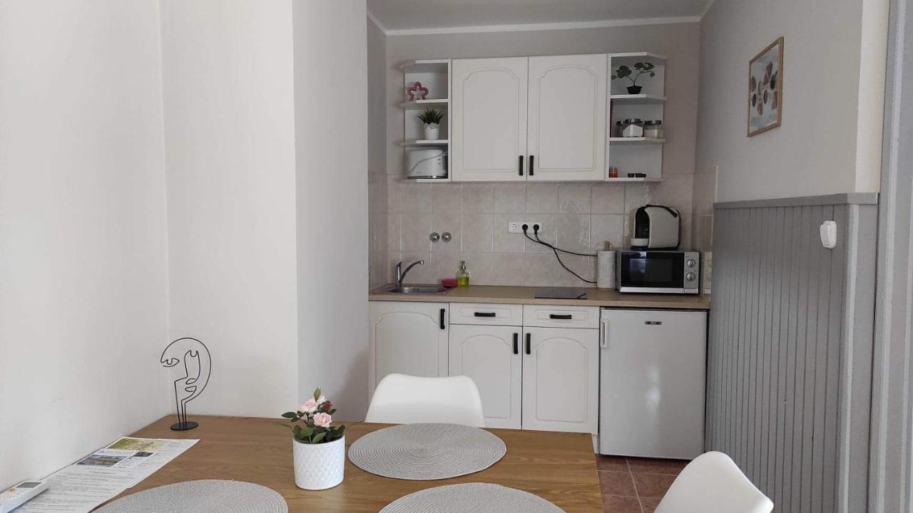 Silence Apartmanhaz Залакарош Экстерьер фото
